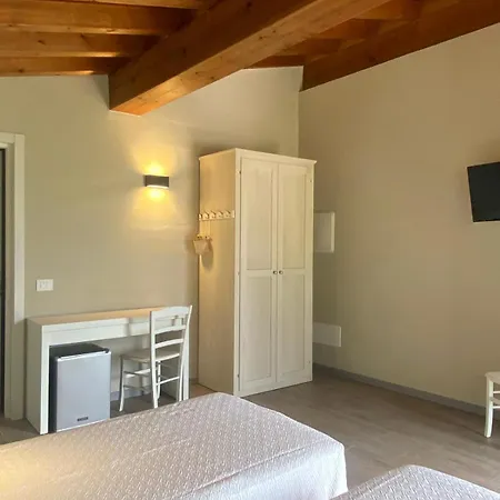 Cascina Carai مارون