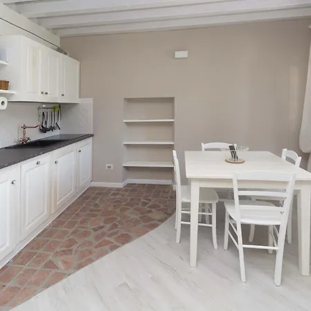 Cascina Carai شقة *