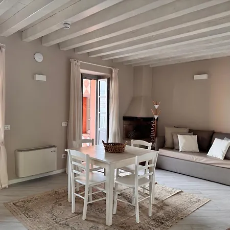Cascina Carai * مارون