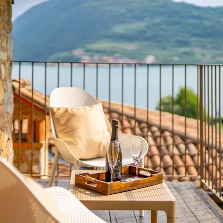 Cascina Carai Apartmán